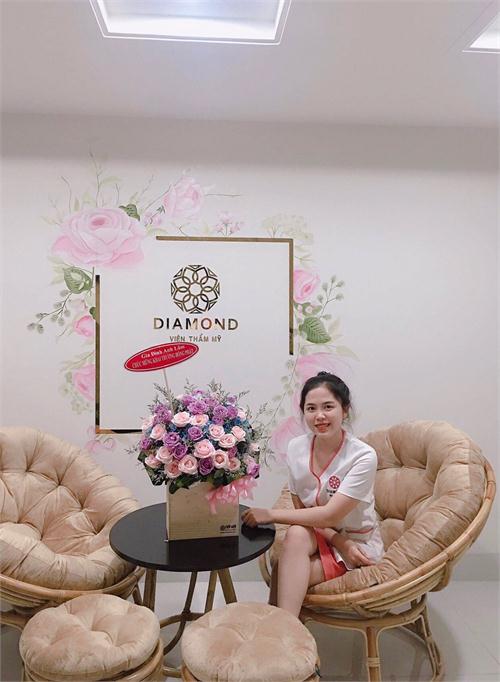 May đồng phục spa ấn tượng, thiết kế theo yêu cầu